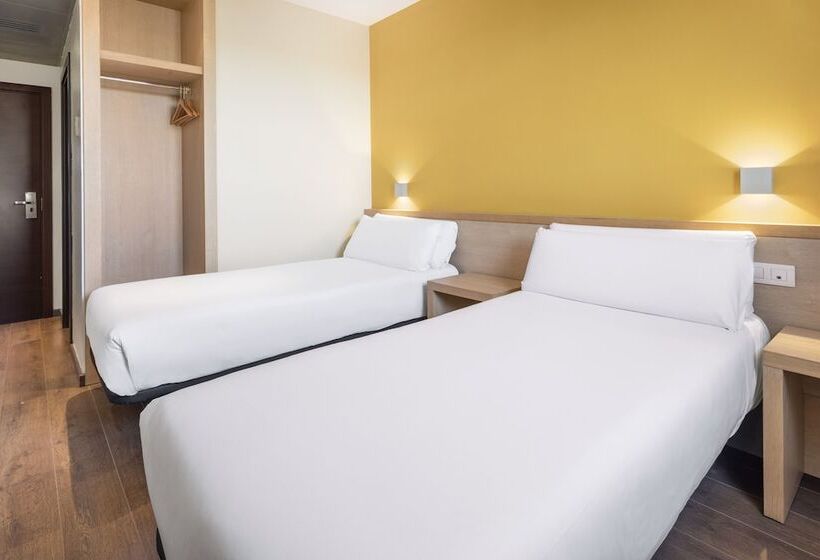 スタンダードルーム, 280 Zaragoza