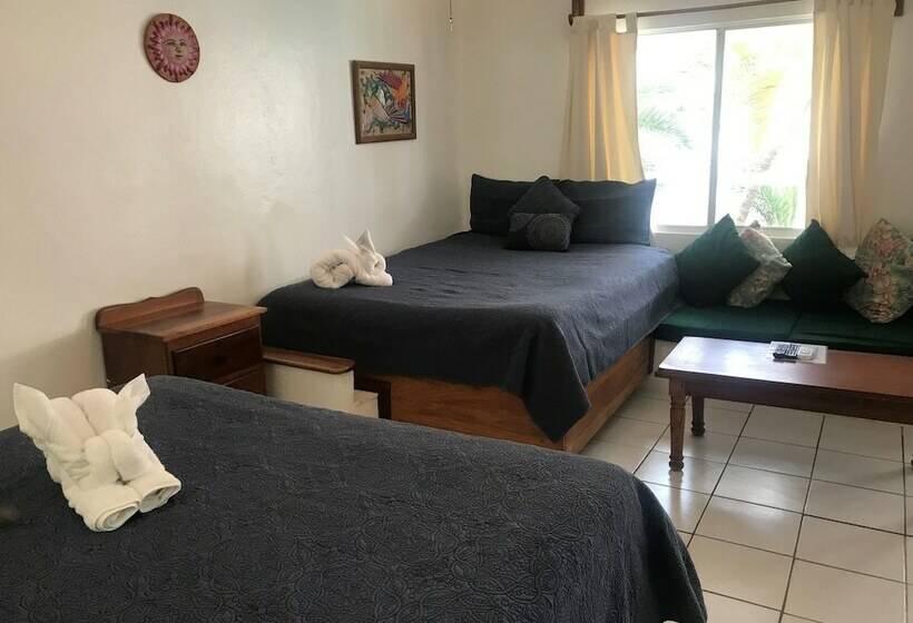 クイーンサイズベッドのスタンダードルーム, Corona Del Mar