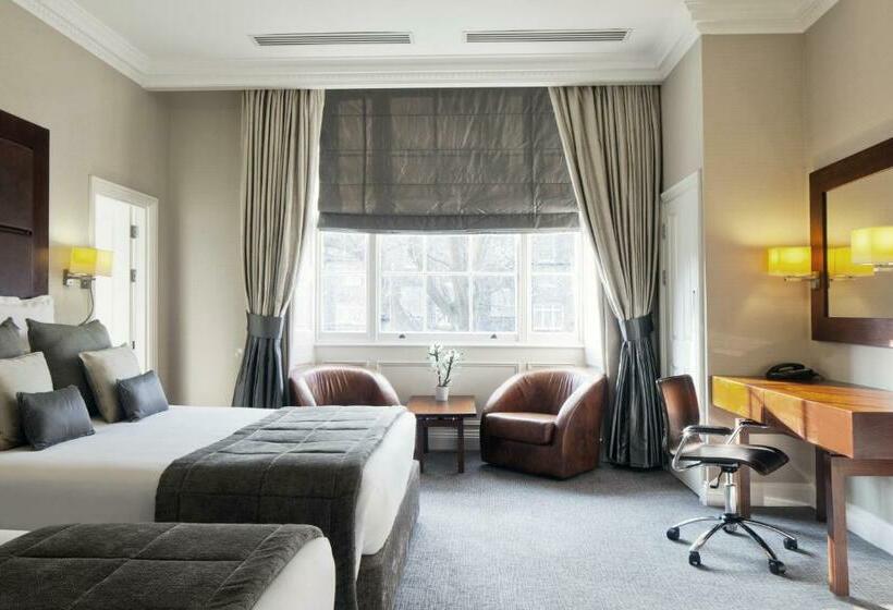 컴포트 트리플 룸, Grange Beauchamp