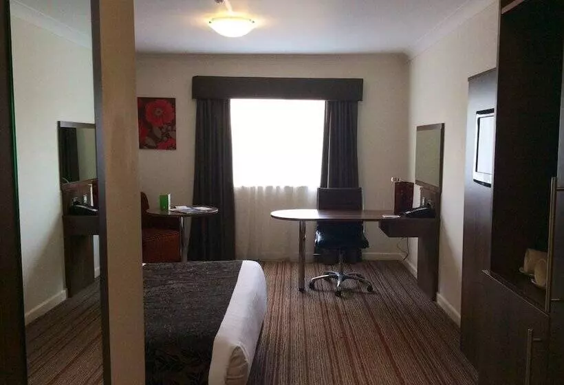 Standard-invahuone, Holiday Inn Barnsley, An Ihg