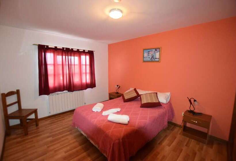 Standard Yhden Hengen Huone, Hosteria Ailen