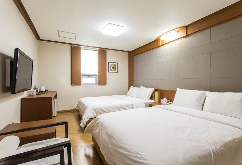 Номер Deluxe, Incheon Airtel