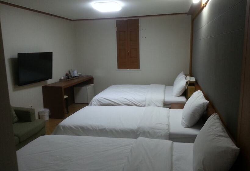 Номер Deluxe, Incheon Airtel