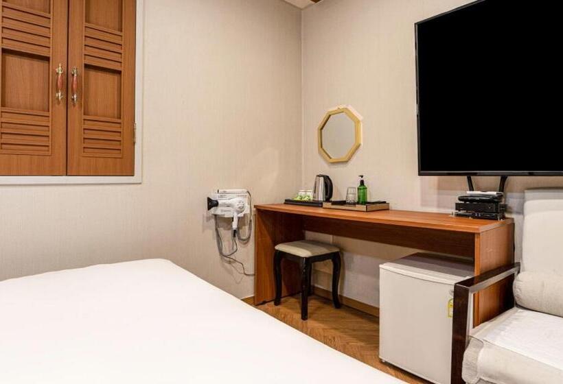 Номер Deluxe, Incheon Airtel