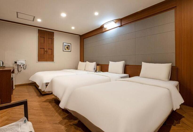 Семейный Номер Deluxe, Incheon Airtel