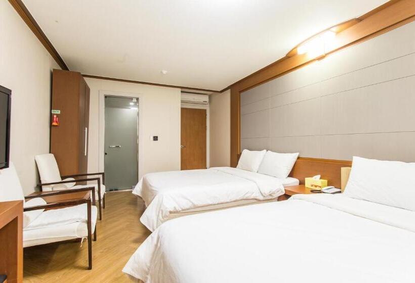 Семейный Номер Deluxe, Incheon Airtel