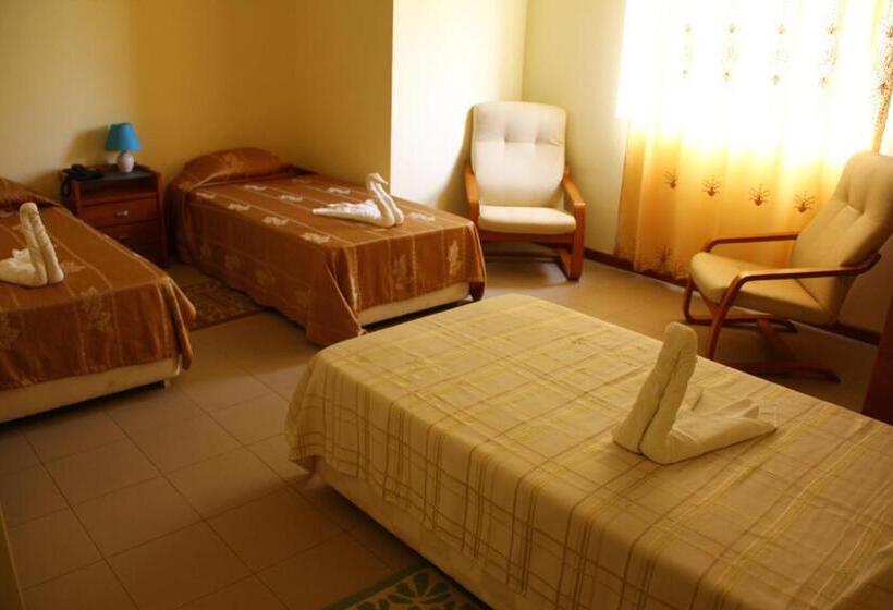 اتاق استاندارد یک نفره, Lazareto