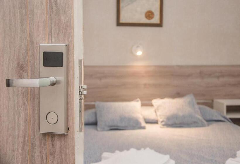 غرفة قياسية, Nuevo Boulevard