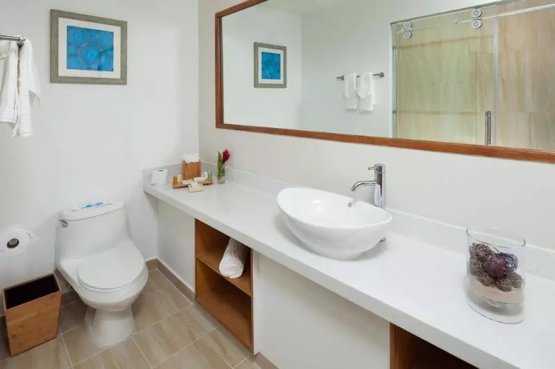 Standard-huone, Waves Resort & Spa, Barbados, An Autograph Collection All Inclusive Resort