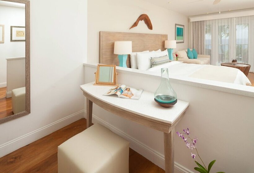 小型套房带海景, Waves Hotel And Spa By Elegant Hotels   All Inclusive