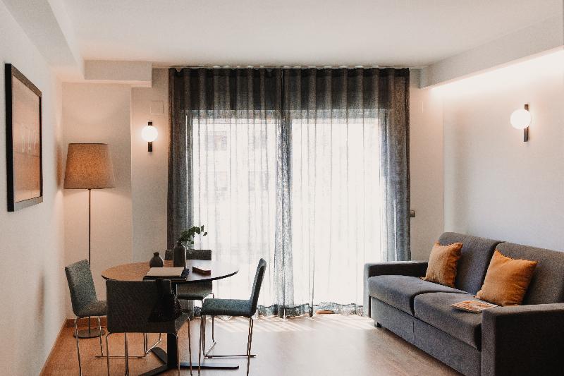 Апартаменты 1 Спальня, Parker The Urban Flats