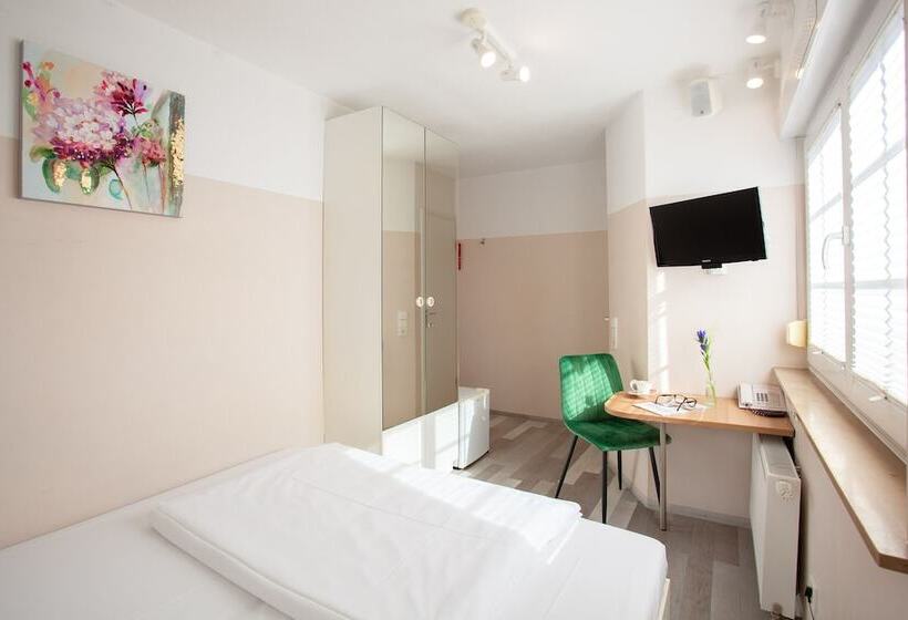 اتاق استاندارد یک نفره, Relax Hotel & Spa Stuttgart