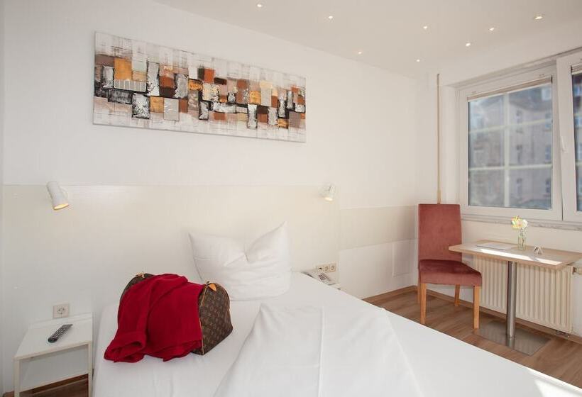 اتاق استاندارد یک نفره, Relax Hotel & Spa Stuttgart