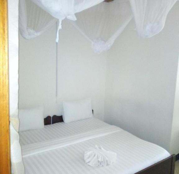 Pokój Czteroosobowy Standard, Snow View