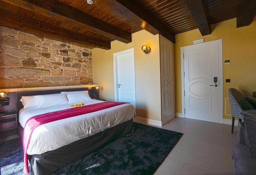 חדר סופריור עם טרסה, As Torres Da Hermida