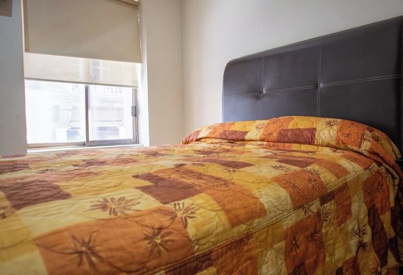 Номер Стандарт, Colonial