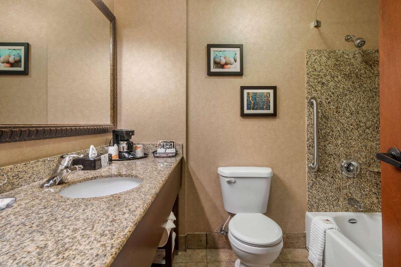 スタンダードルーム, Comfort Inn & Suites