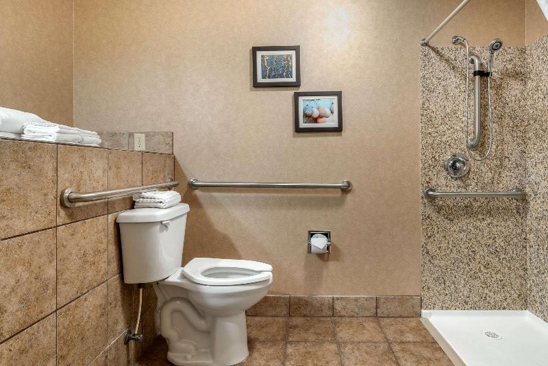 スタンダードルーム, Comfort Inn & Suites