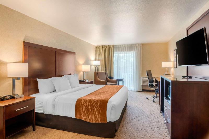 Номер Стандарт, Comfort Inn & Suites