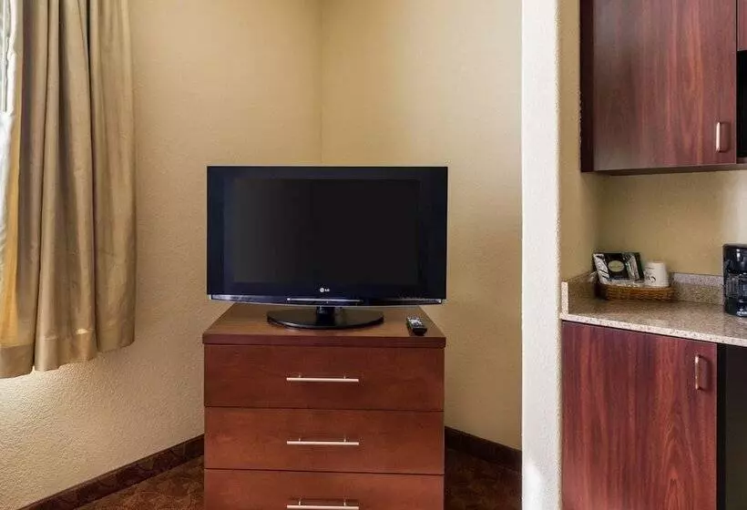 スイート, Comfort Suites Near Nasa  Clear Lake