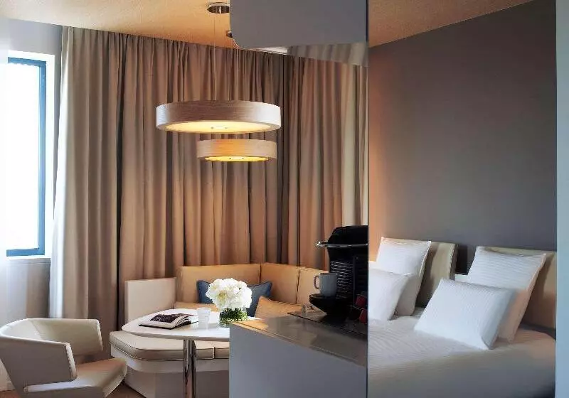 エクゼクティブスイート, Holiday Inn Express And Suites Sulphur Springs By Ihg