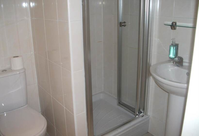 Номер Стандарт, Edinburgh House