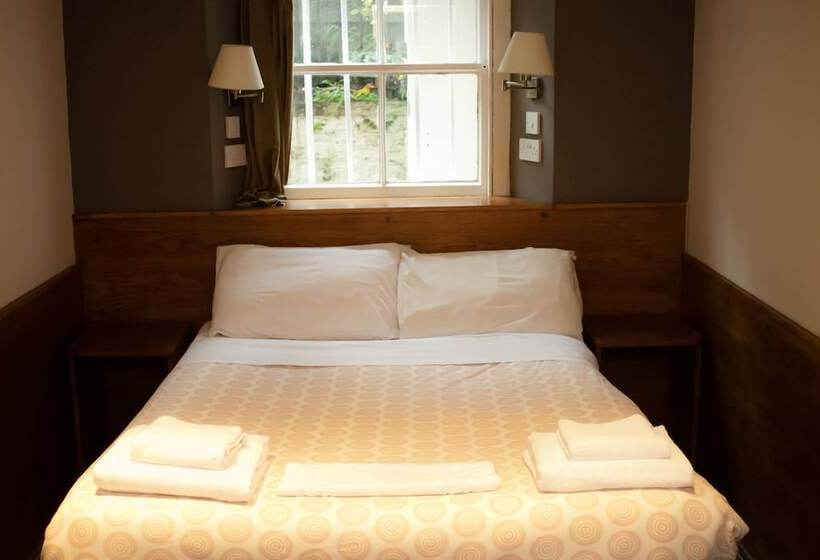 스탠다드 룸, Edinburgh House