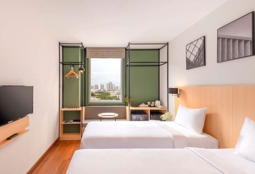 Quarto Superior, Ibis Bangkok Sathorn