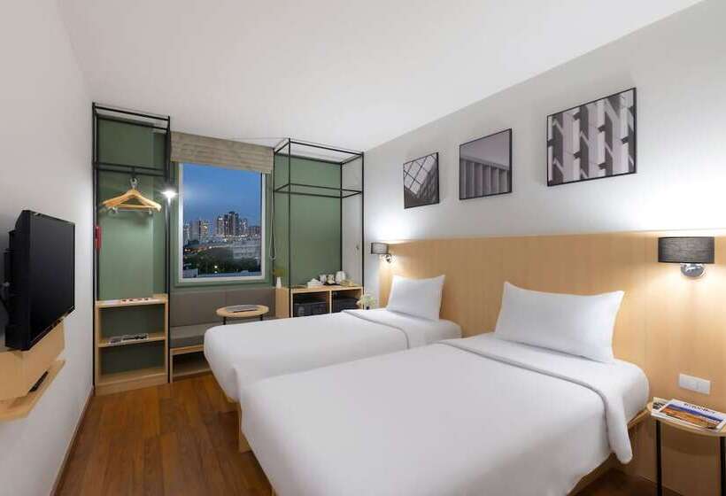 Quarto Superior, Ibis Bangkok Sathorn