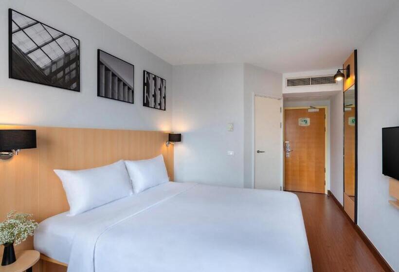 Quarto Superior, Ibis Bangkok Sathorn