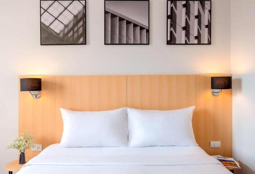 Quarto Superior, Ibis Bangkok Sathorn