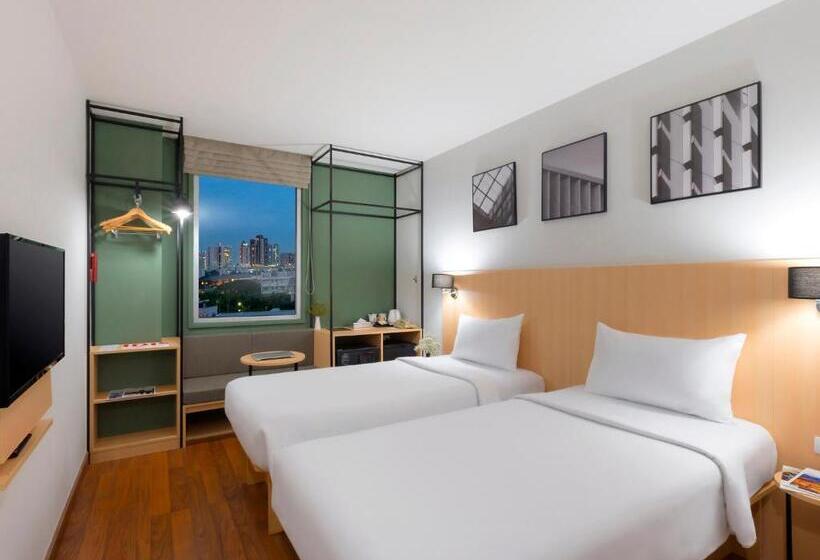 Quarto Superior, Ibis Bangkok Sathorn