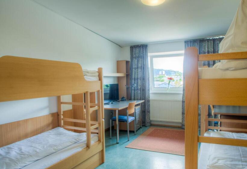 اتاق استاندارد چهار تخته, Kolpinghaus Salzburg   Sommerhostel