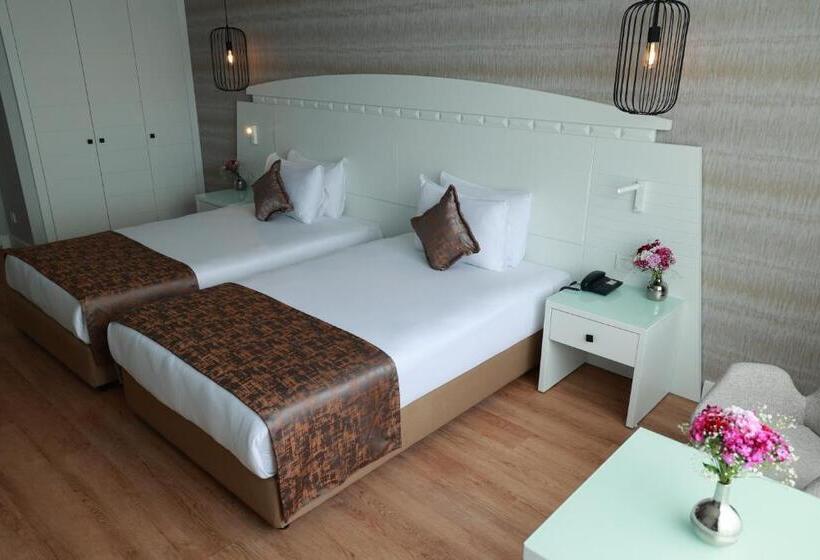 Standard Room, Nova Plaza Orion