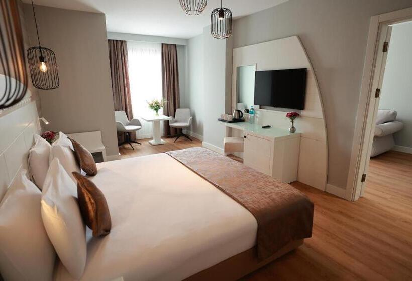 2 Bedroom Suite, Nova Plaza Orion