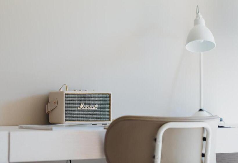 Номер Стандарт Вид на Горы, Octant Douro