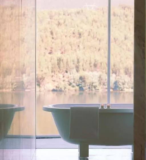 Superior suite with river view, Octant Douro