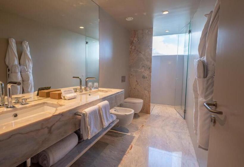 Номер Deluxe с Балконом, Octant Douro