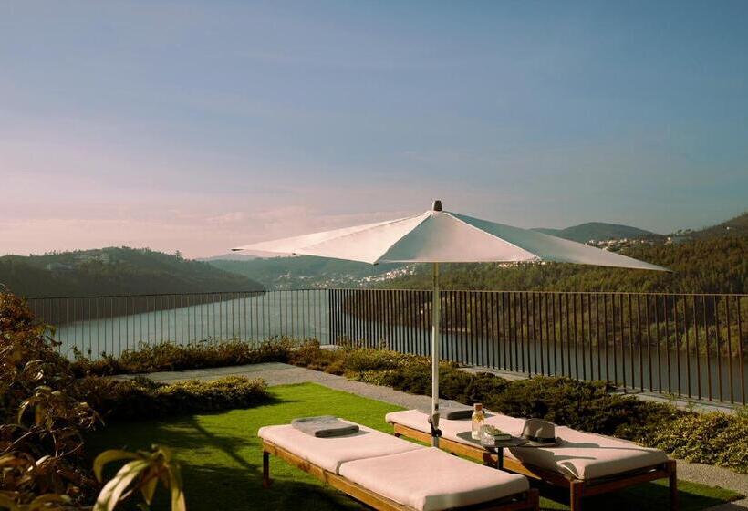 Номер Deluxe с Балконом, Octant Douro