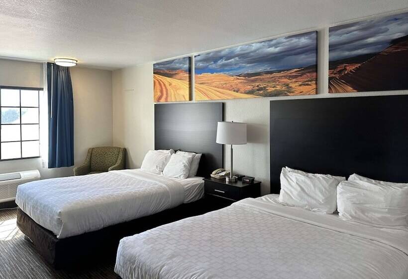 Pokój Standard 2 Łóżka Małżeńskie, Clarion Pointe Winslow I 40