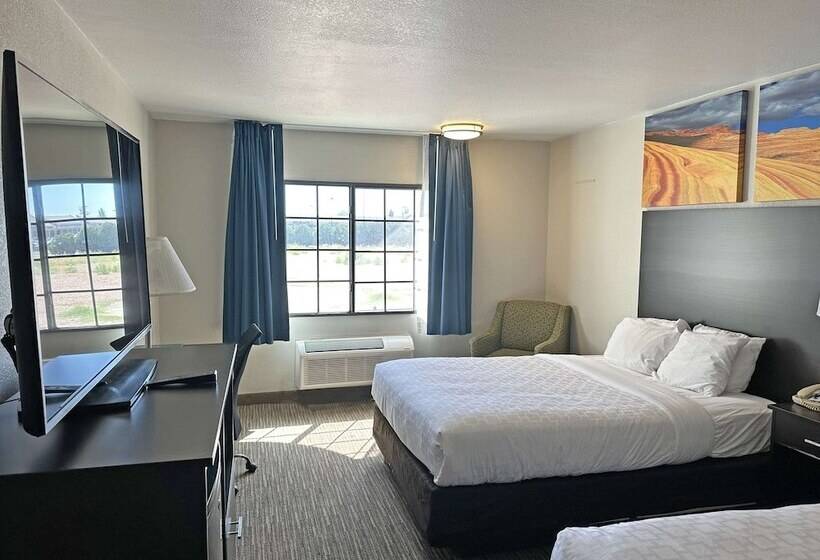 Pokój Standard 2 Łóżka Małżeńskie, Clarion Pointe Winslow I 40