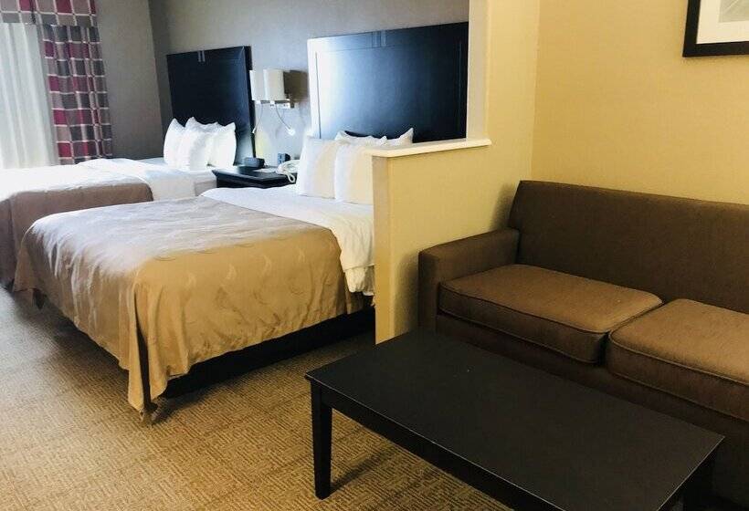 스위트, Quality Suites Houston Nw Cyfair