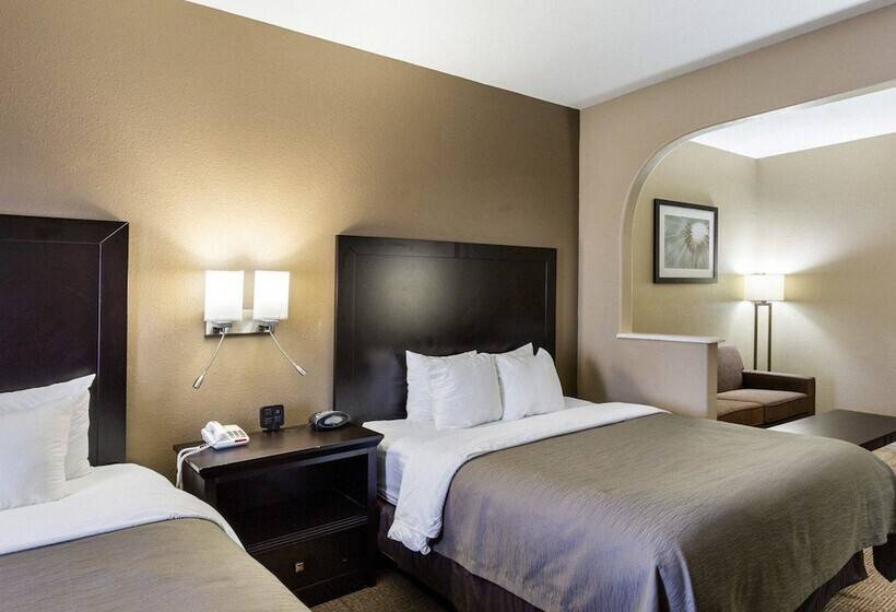 スイート, Quality Suites Houston Nw Cyfair