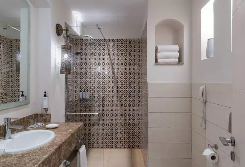 اتاق استاندارد با تخت بزرگ, The Cove Rotana Resort Ras Al Khaimah