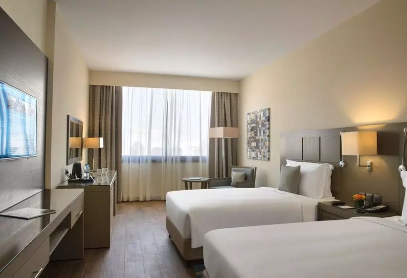 اتاق استاندارد با تخت بزرگ, The Cove Rotana Resort Ras Al Khaimah
