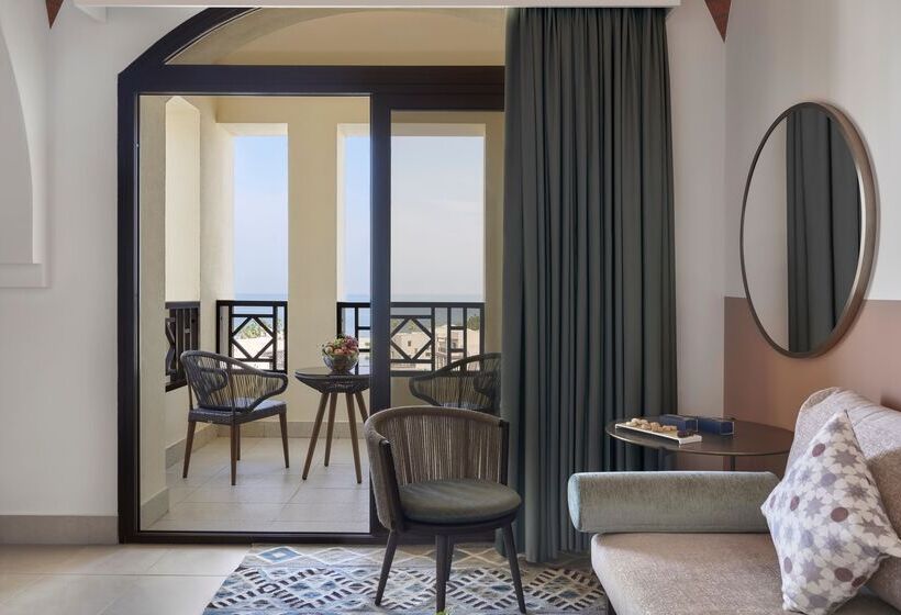 Стандартный Номер Кровать Кинг, The Cove Rotana Resort Ras Al Khaimah