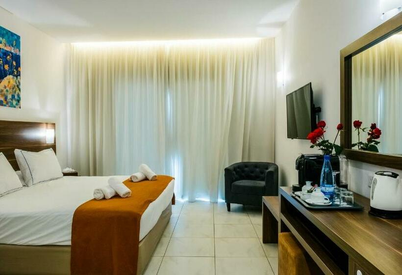 スタンダードルーム, Theo Sunset Bay