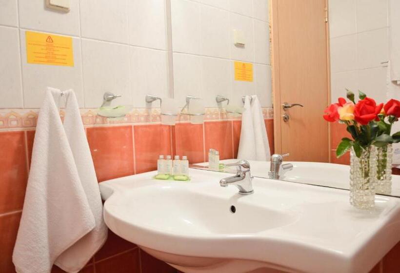 ２ベッドルームハウス, Vita Park Hotel And Aqua Park