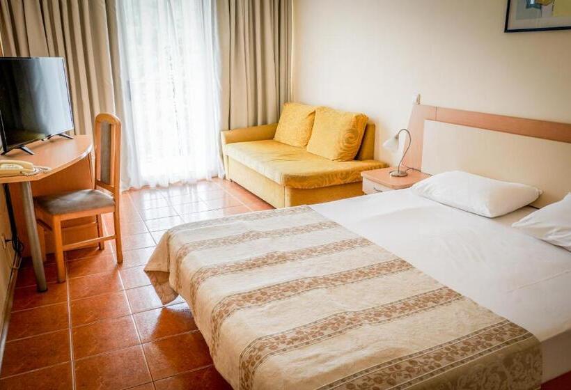 منزل غرفتين نوم, Vita Park Hotel And Aqua Park