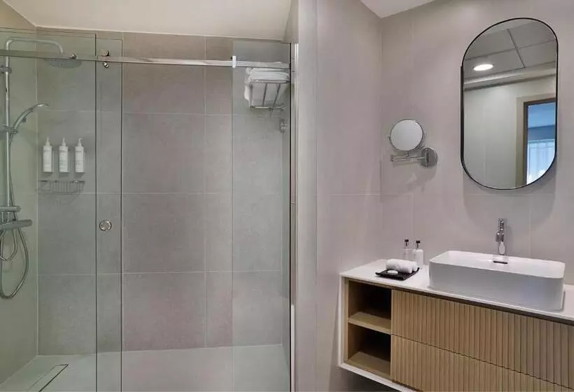 2 Bedroom Suite City View, Residence Inn By Marriott Sheikh Zayed Road, Dubai
